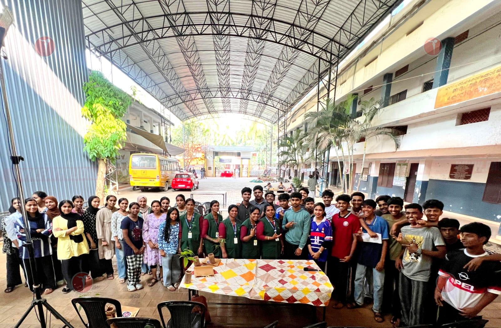 ചിങ്ങപുരം സി കെ ജി മെമ്മോറിയൽ ഹയർസെക്കൻഡറി സ്കൂളിലെ  എൻഎസ്എസ് സപ്തദിന ക്യാമ്പിൽ ഹരിത സാക്ഷ്യം പരിപാടി സംഘടിപ്പിച്ചു