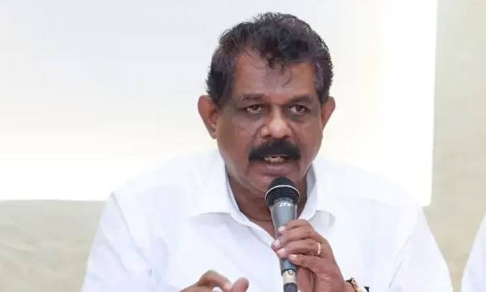 തൊണ്ടിമുതൽ അട്ടിമറി കേസ്: ആന്റണി രാജുവിന് ജാമ്യം